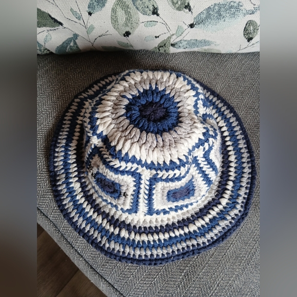 Supreme Crochet Crusher hat. Size M/L